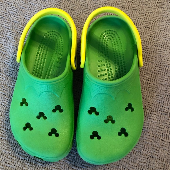 CROCS Other - Crocs Disney Parks Mickey Mouse Child 1M/3W